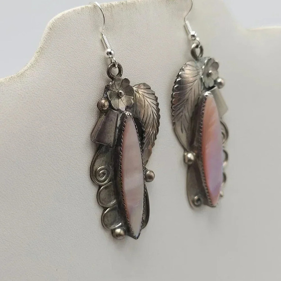 Randy Hoskie Navajo Sterling Silver Pink Mother Of Pearl Dangling Earrings - Picture 2 of 7